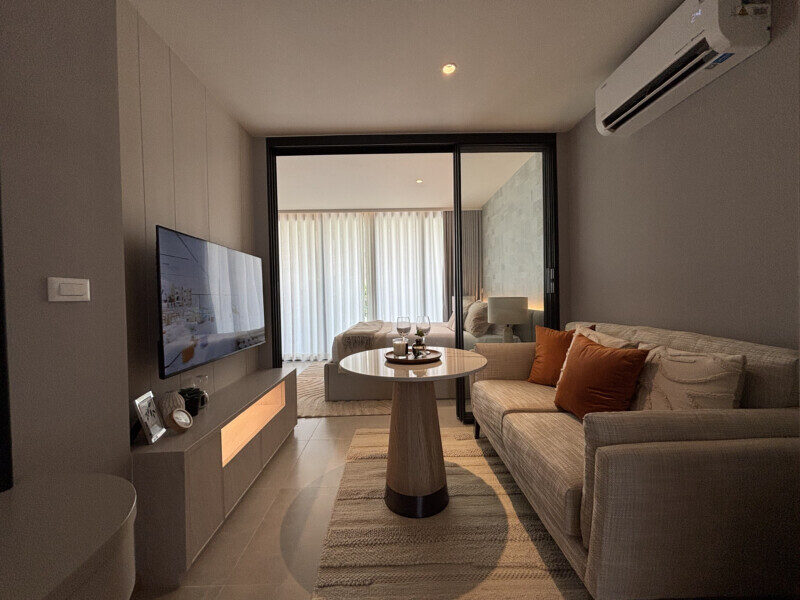 Vibe Residence Karon - гостиная